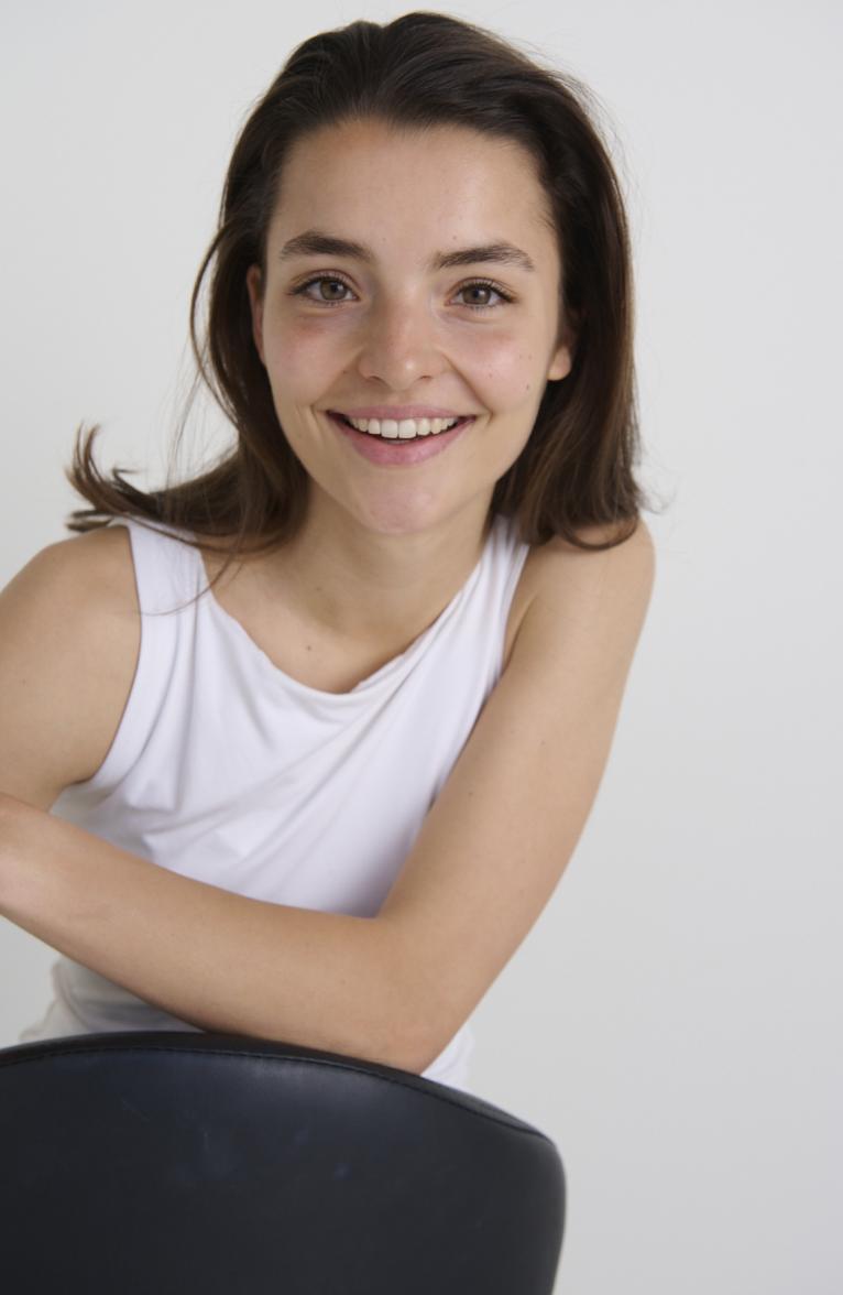 model-Joelle.-3688